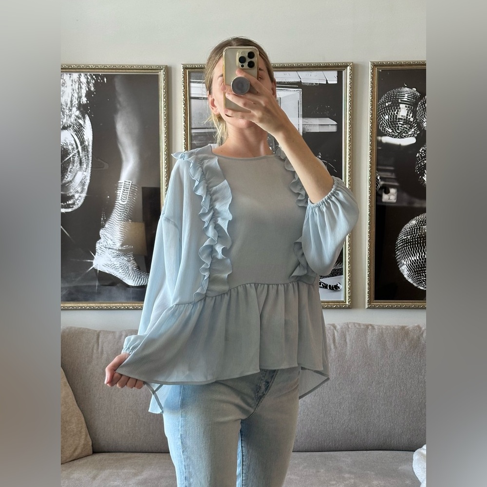 H&M Semi Sheer Ruffled Summer Blouse
